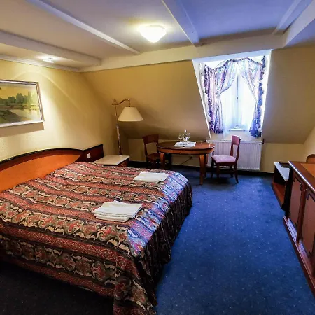 Offi Haz Guest house Eger